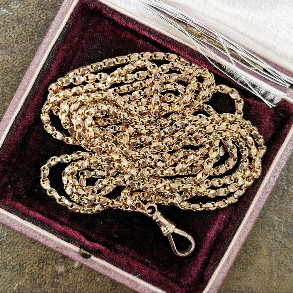 Elegant Gold Chain Necklace 9ct